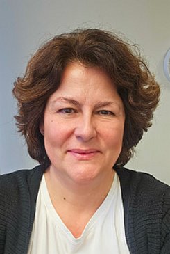 Frau  Eva Hulverscheidt